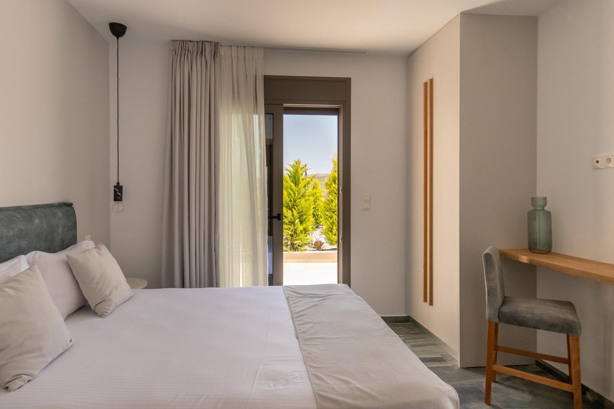 קרטרוס Marble Luxury Suites מראה חיצוני תמונה