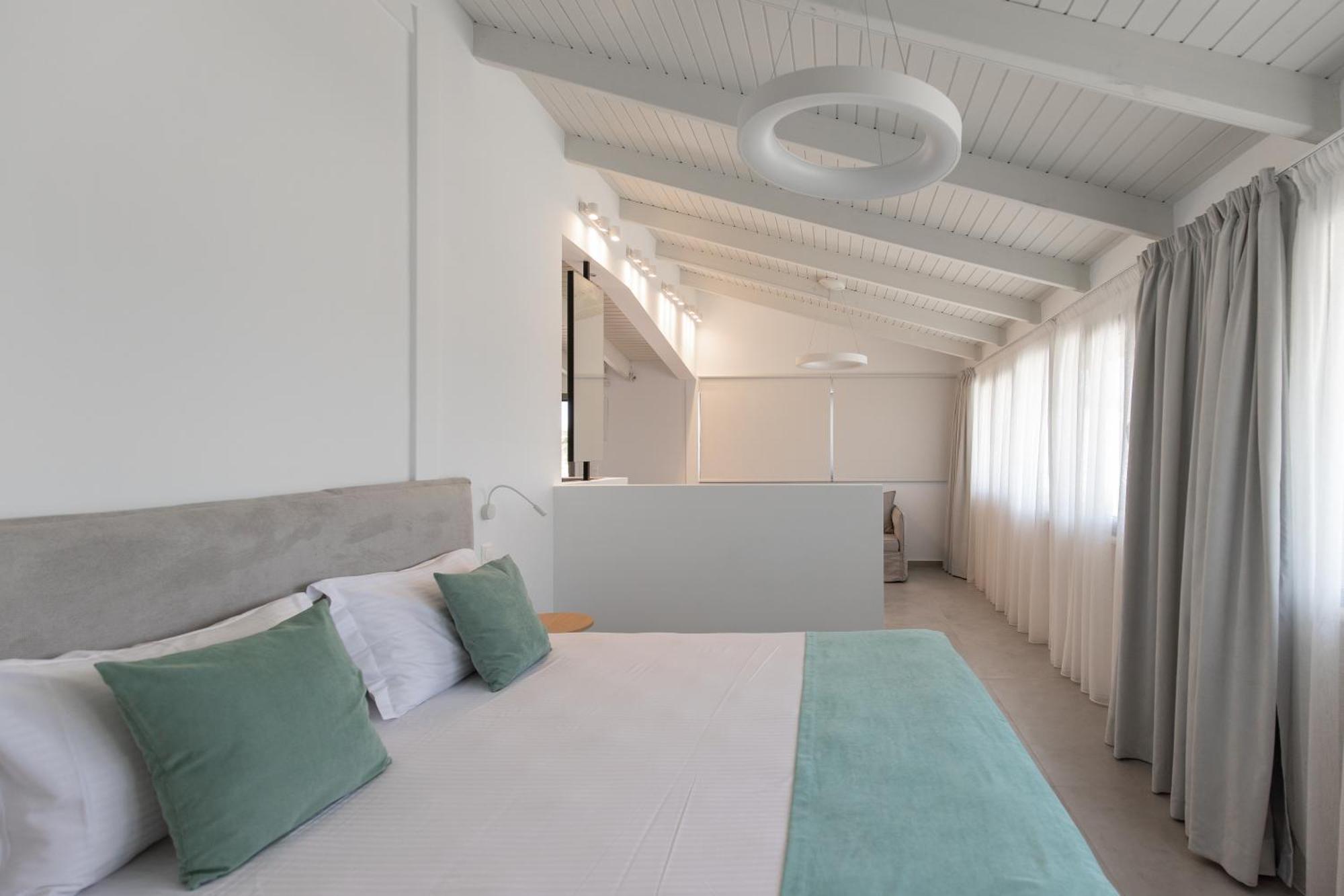 קרטרוס Marble Luxury Suites מראה חיצוני תמונה