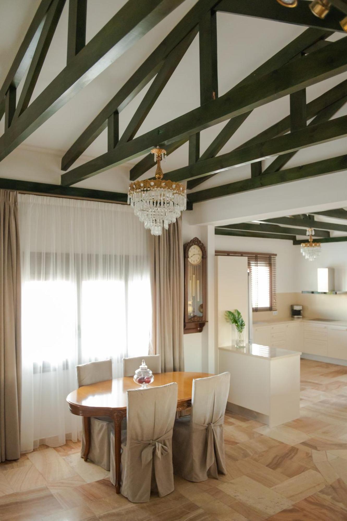 קרטרוס Marble Luxury Suites מראה חיצוני תמונה